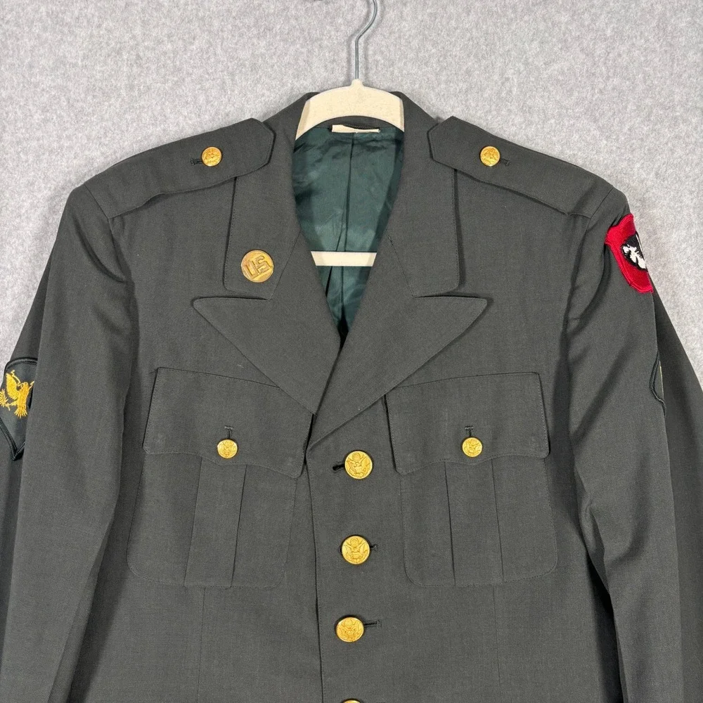 Vintage US Army‎ Uniform Dress Jacket 37S Wool Vietnam WI National Guard Patches